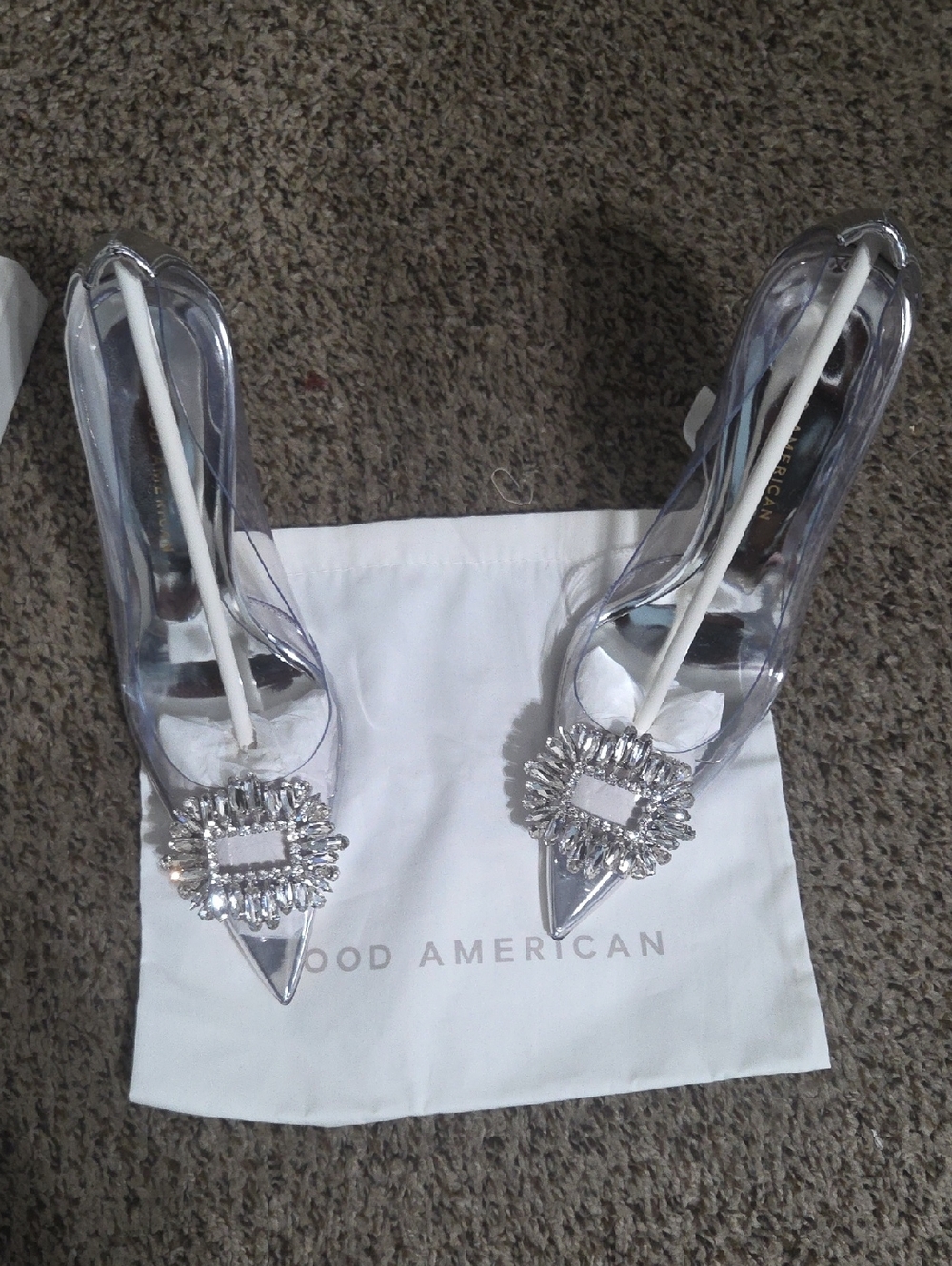 NIB Good American Cinderfkng Rella SilverHeels size 9